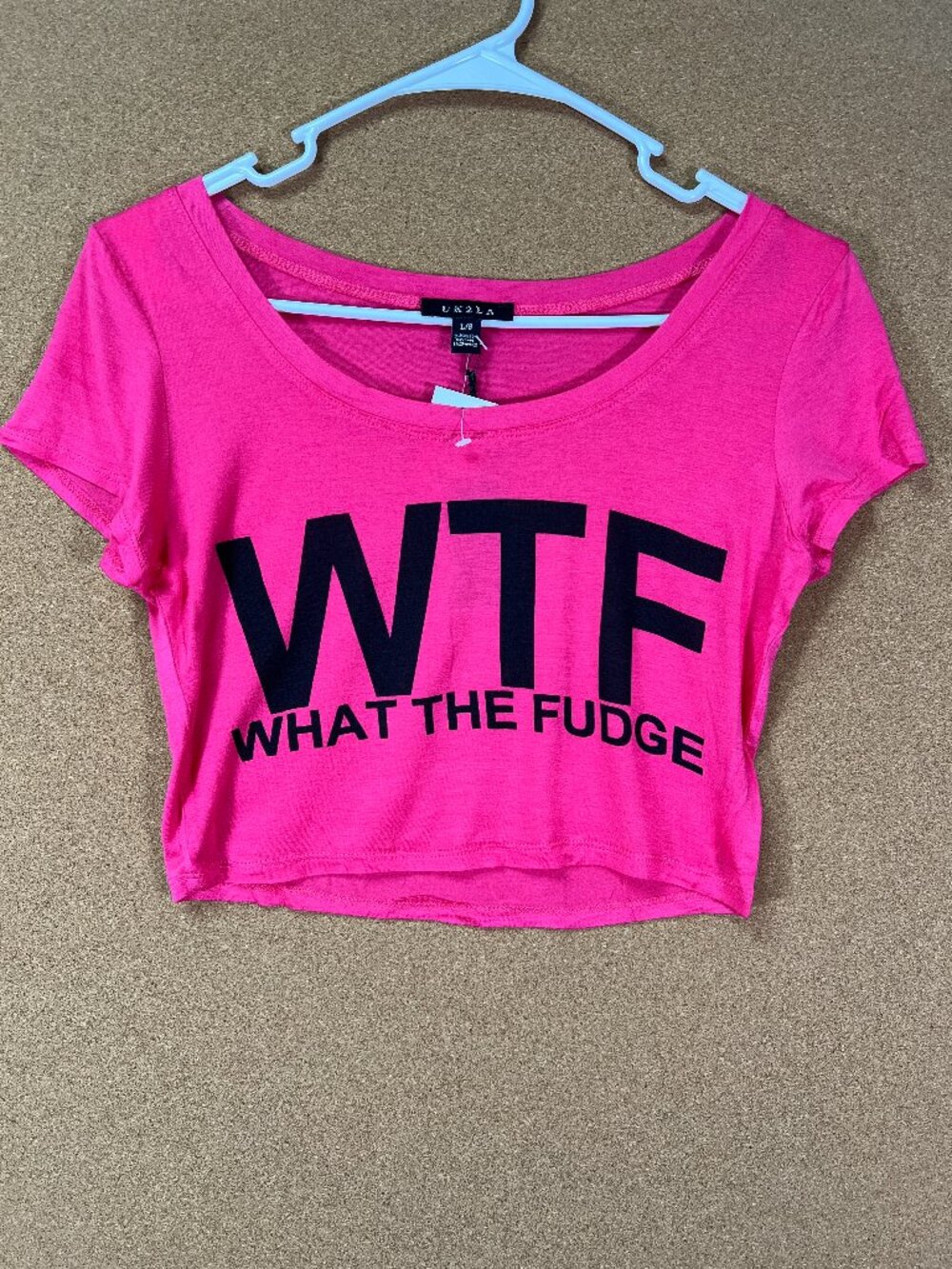UK2LA Women Crop Top Shirt Large Pink Graphic Tee Short Sleeve NWT